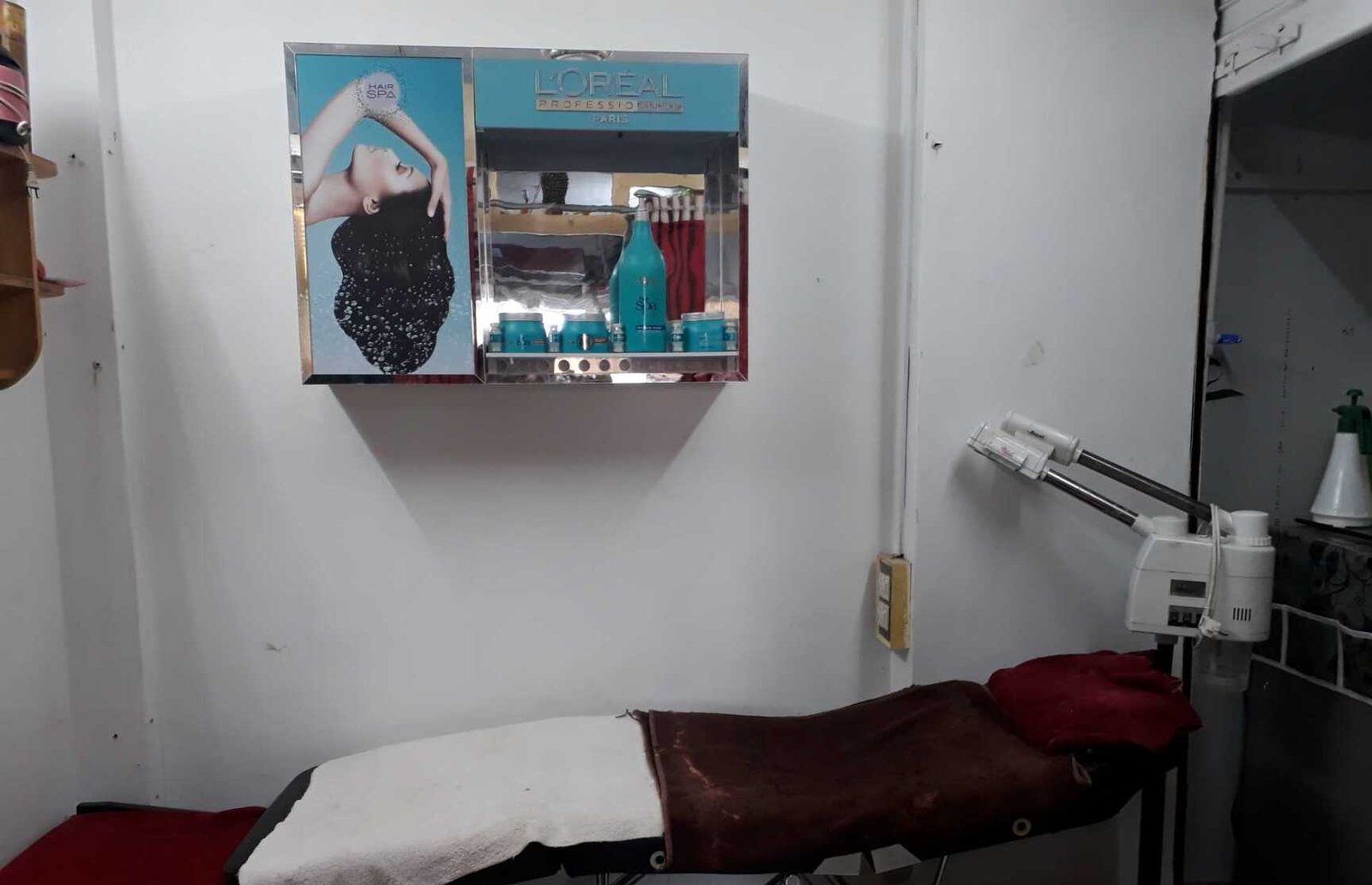 Aone Hair Beauty Parlour ( Aone Hair Beauty Makeover )