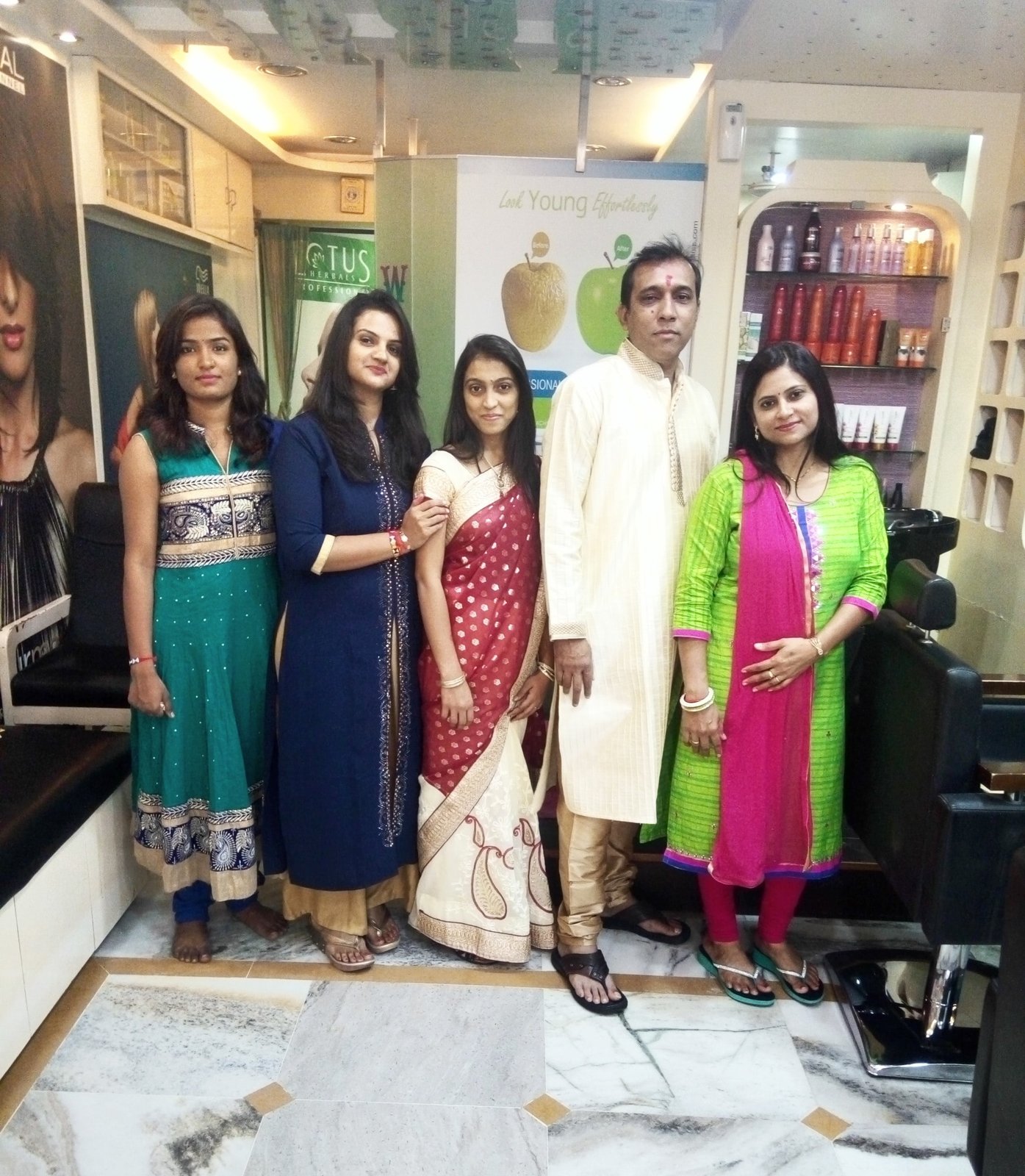 Western Hair N Care
