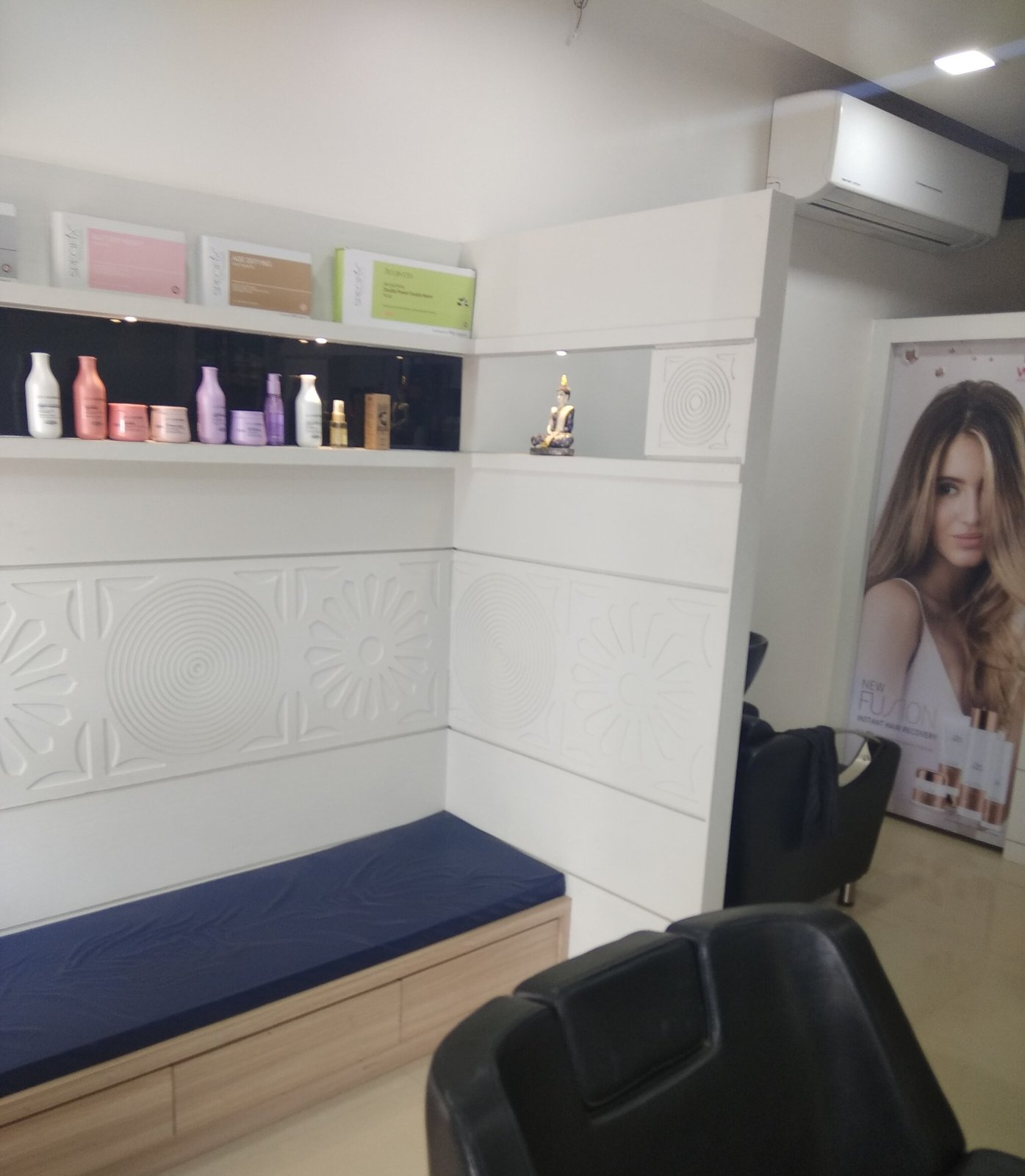 Saffron Unisex Hair & Beauty Salon
