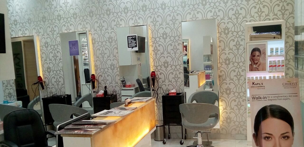 Kapils Salon & Academy