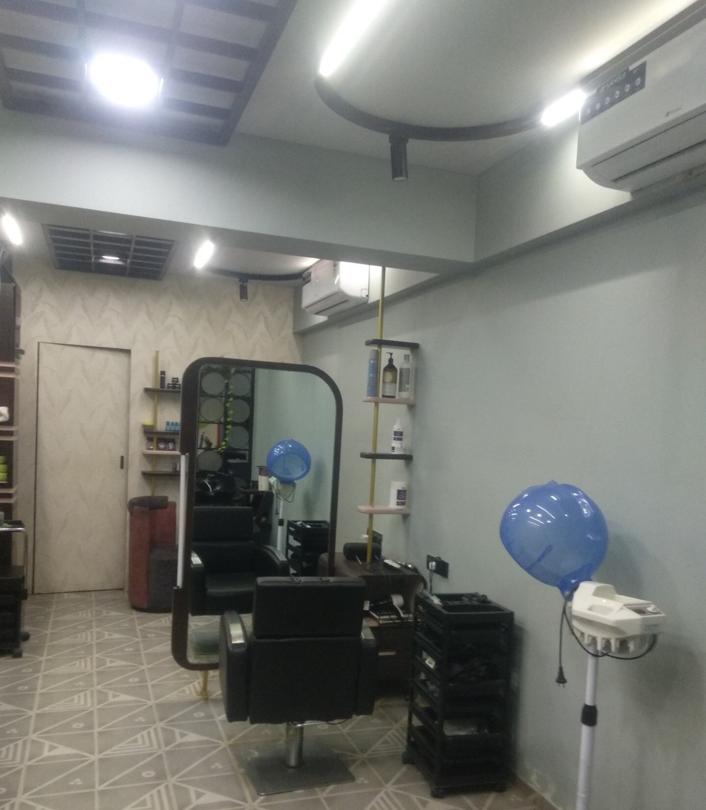 Purple Family Express Salon