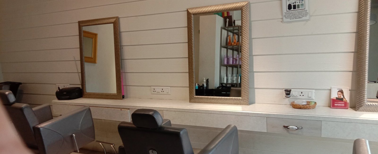 Bloom Salon
