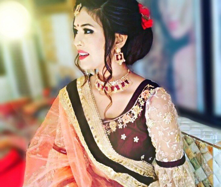 Anmol Beauty Salon