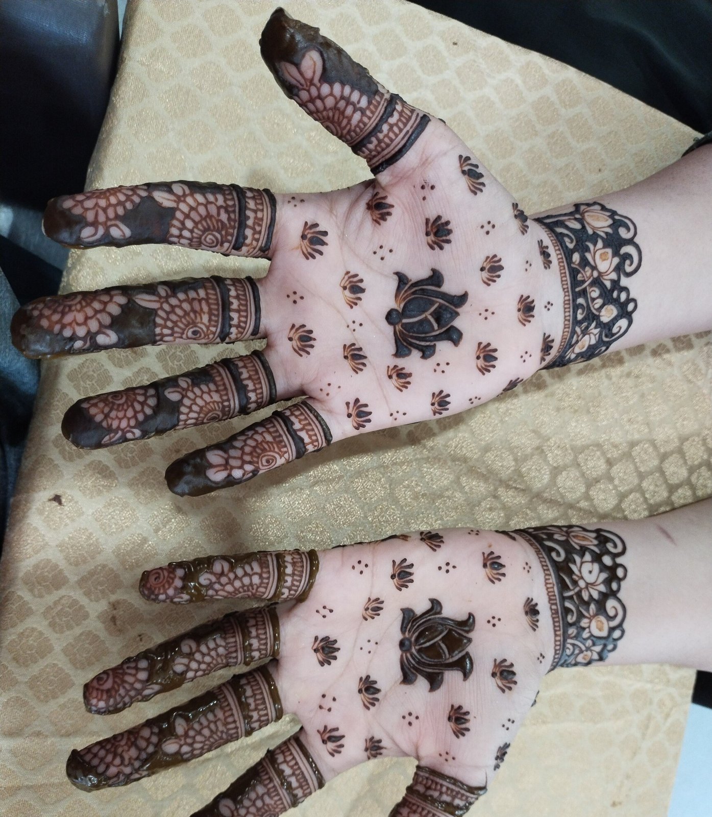 Ak Mehndi Art