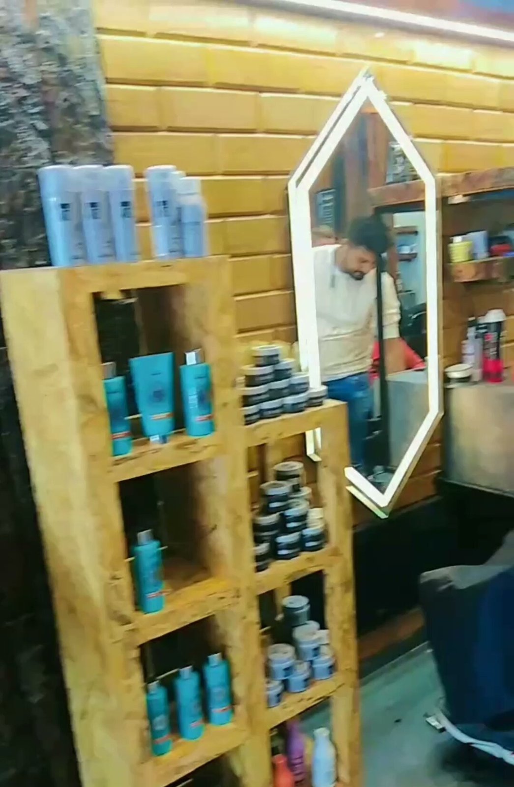Honest The Family Salon & Academy