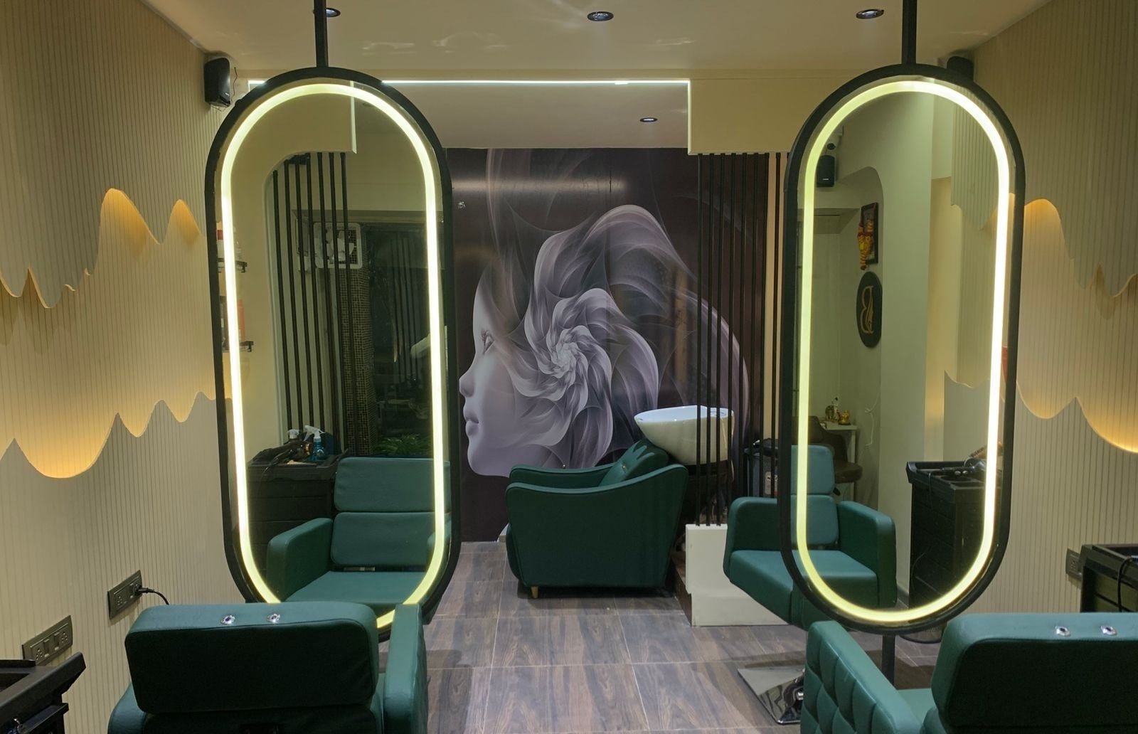 The Blooming Unisex Salon
