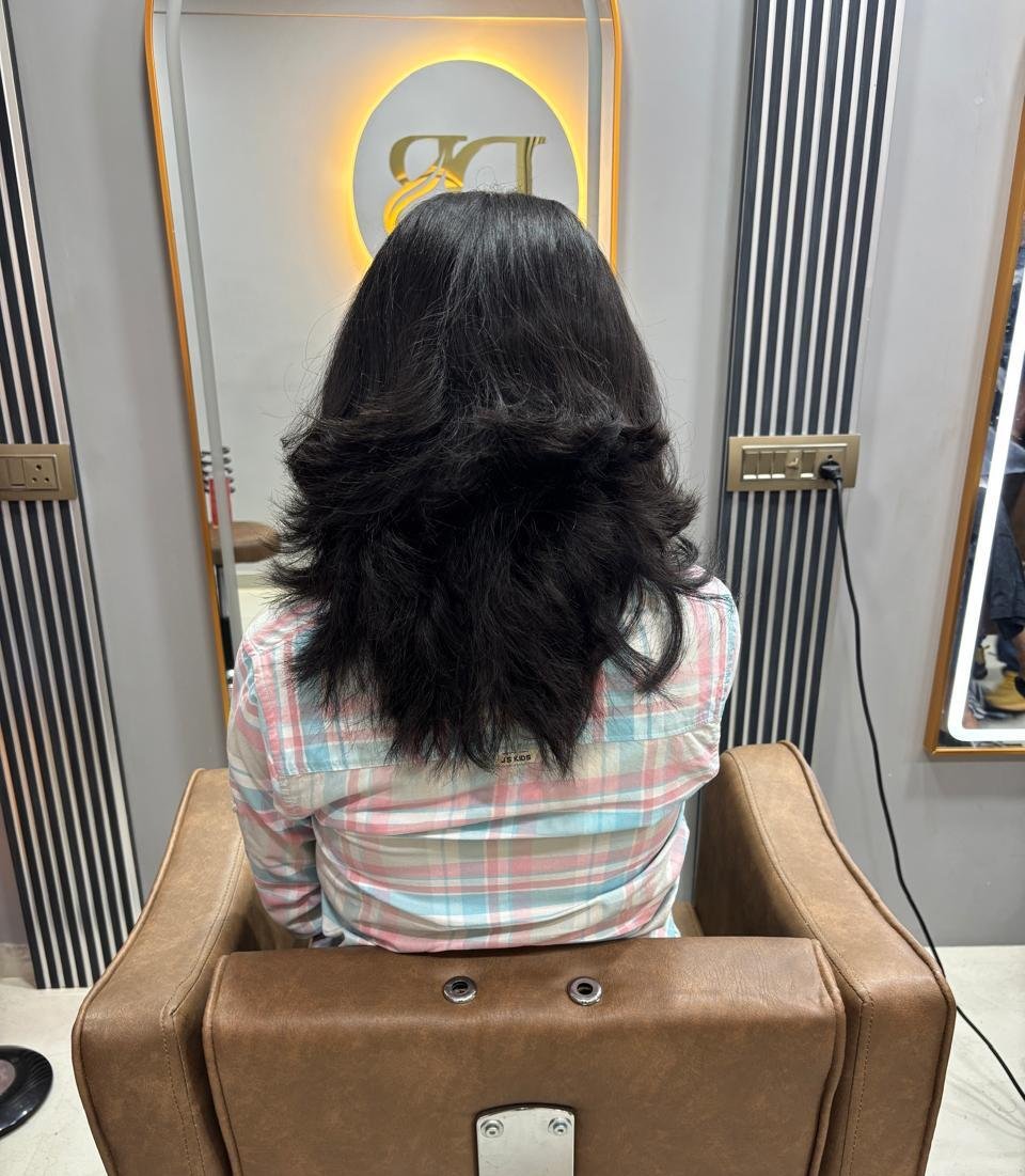 Decent The Beauty Studio