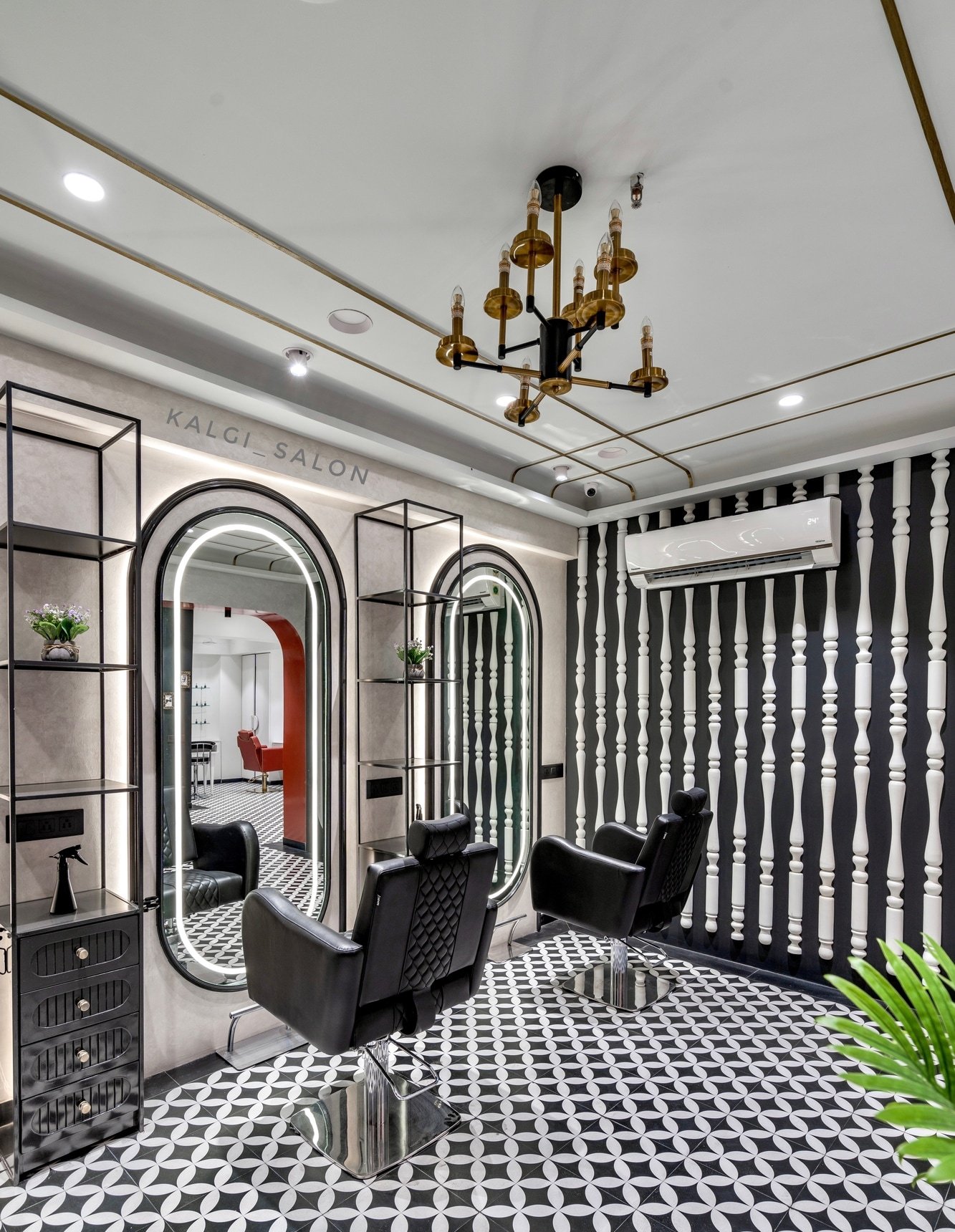 Kalgi Salon and Academy