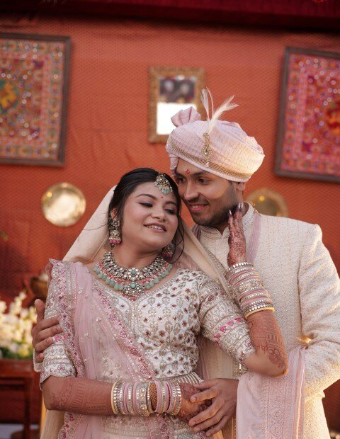 Paro's Bridal World