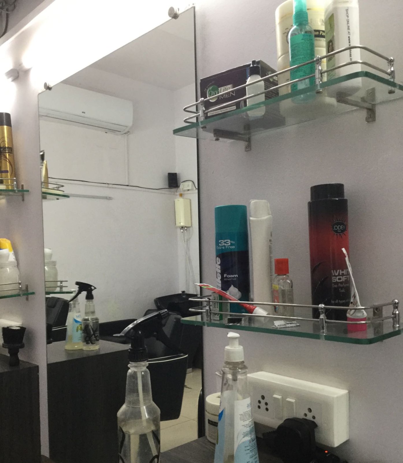 LASER Men's salon