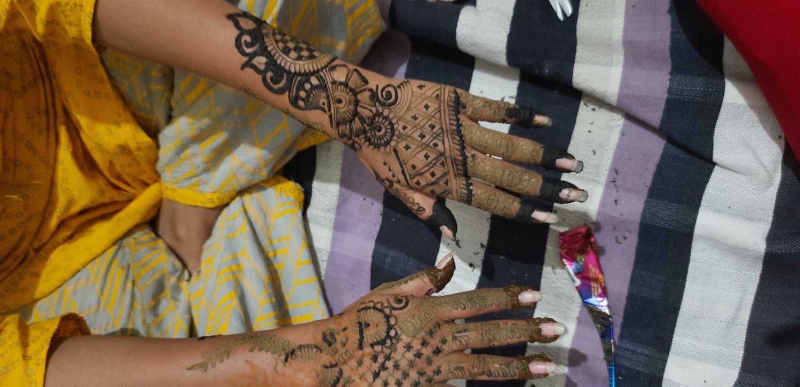 Vaishali mehndi art