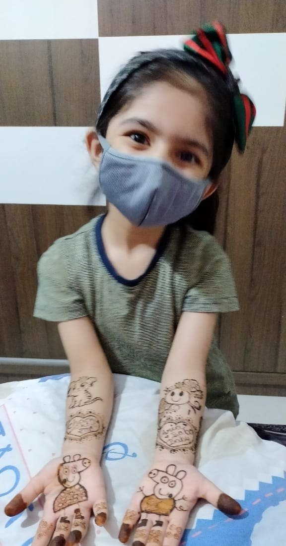 Jinal Mehandi Designer