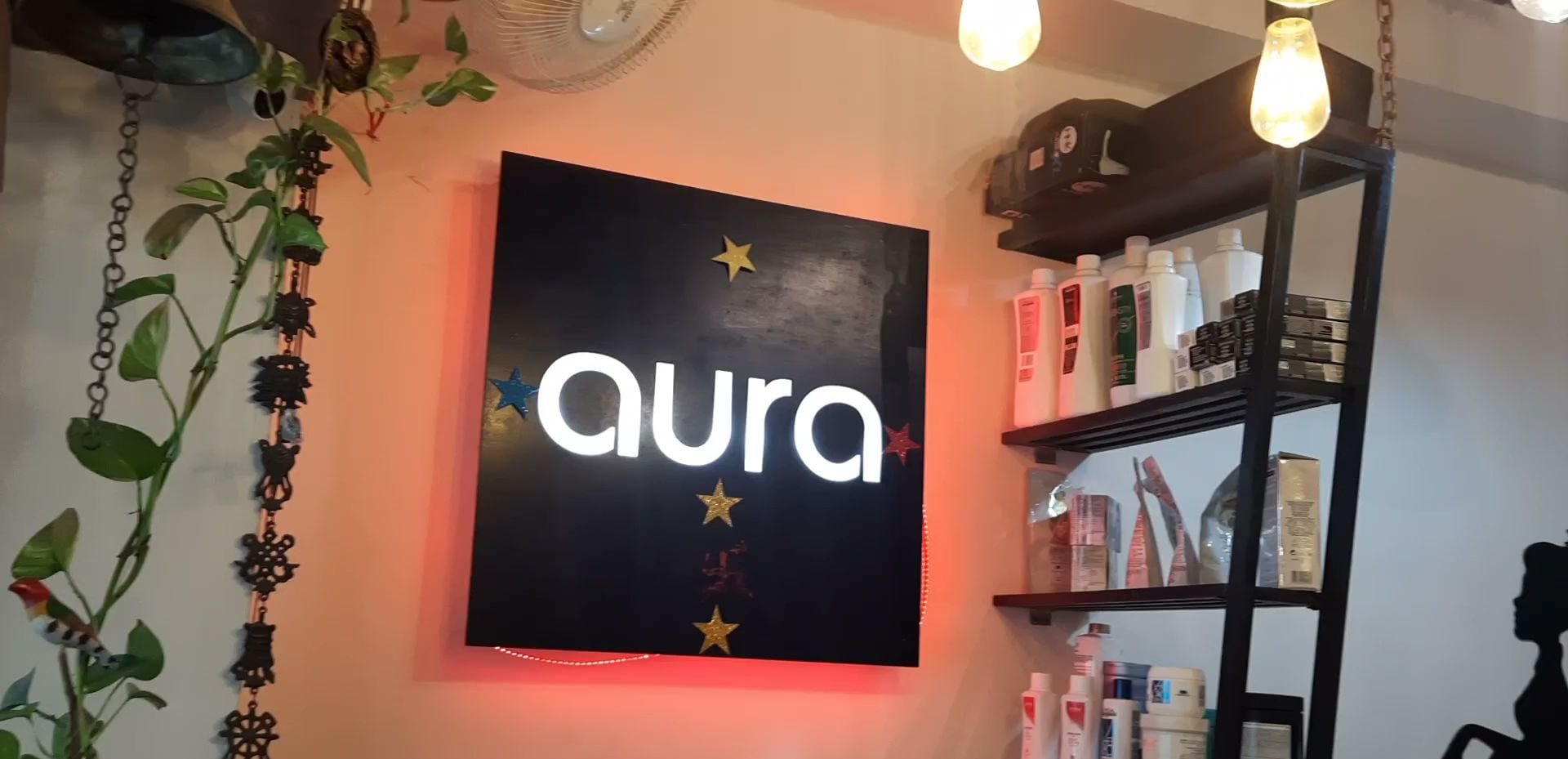 Aura Salon & Academy