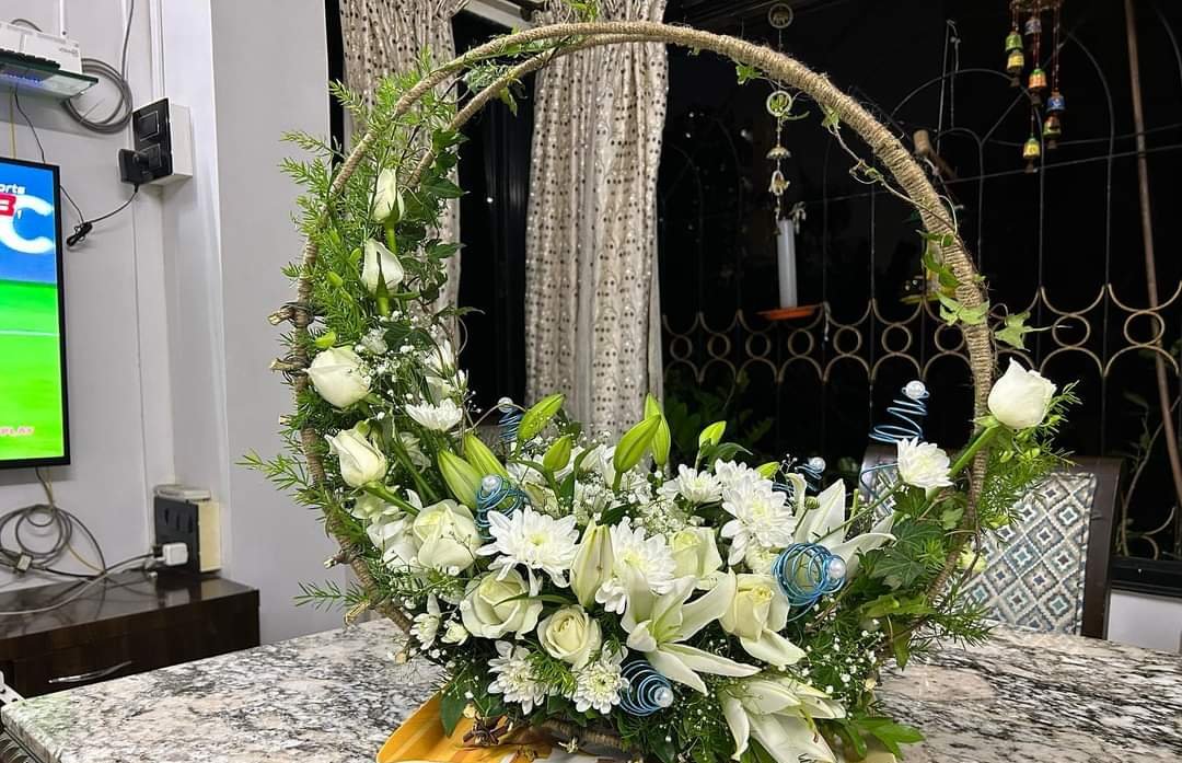 Moksha Flower And Decoration