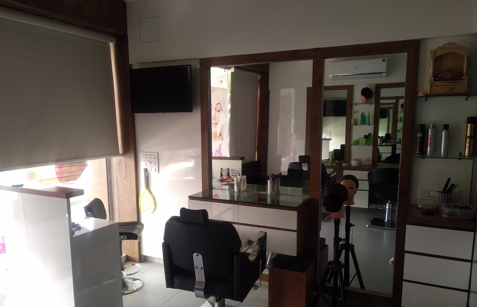 Saheli Beauty Care