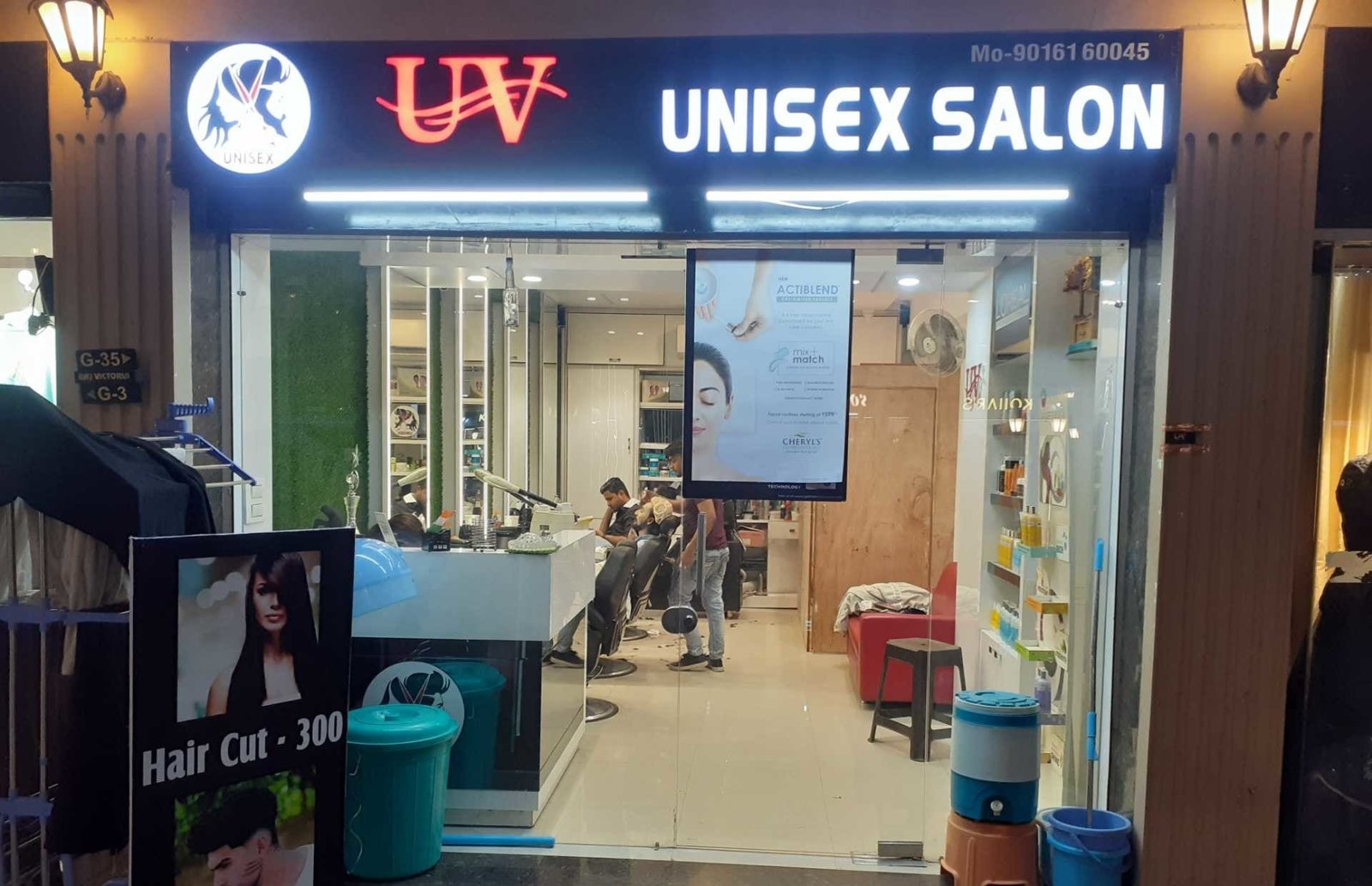 UV Unisex Salon