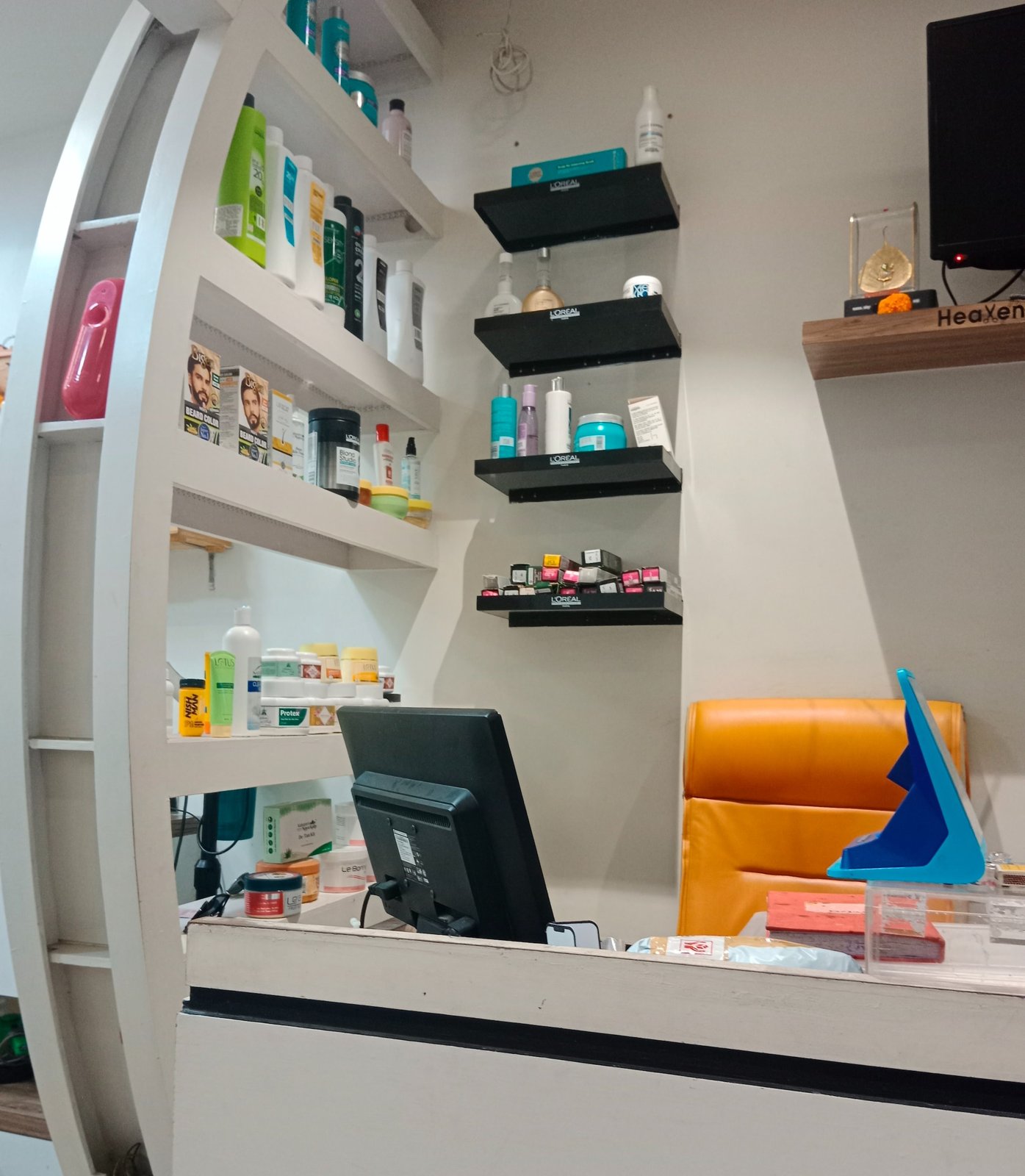 Heaven Unisex Salon