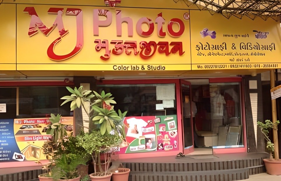 Muktjivan Colorlab