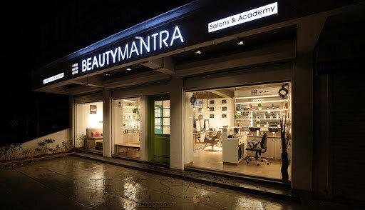Beautymanntra Salon