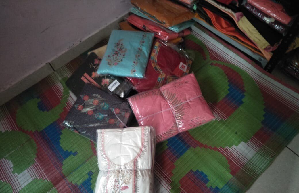 Savita Mehndi Parlour