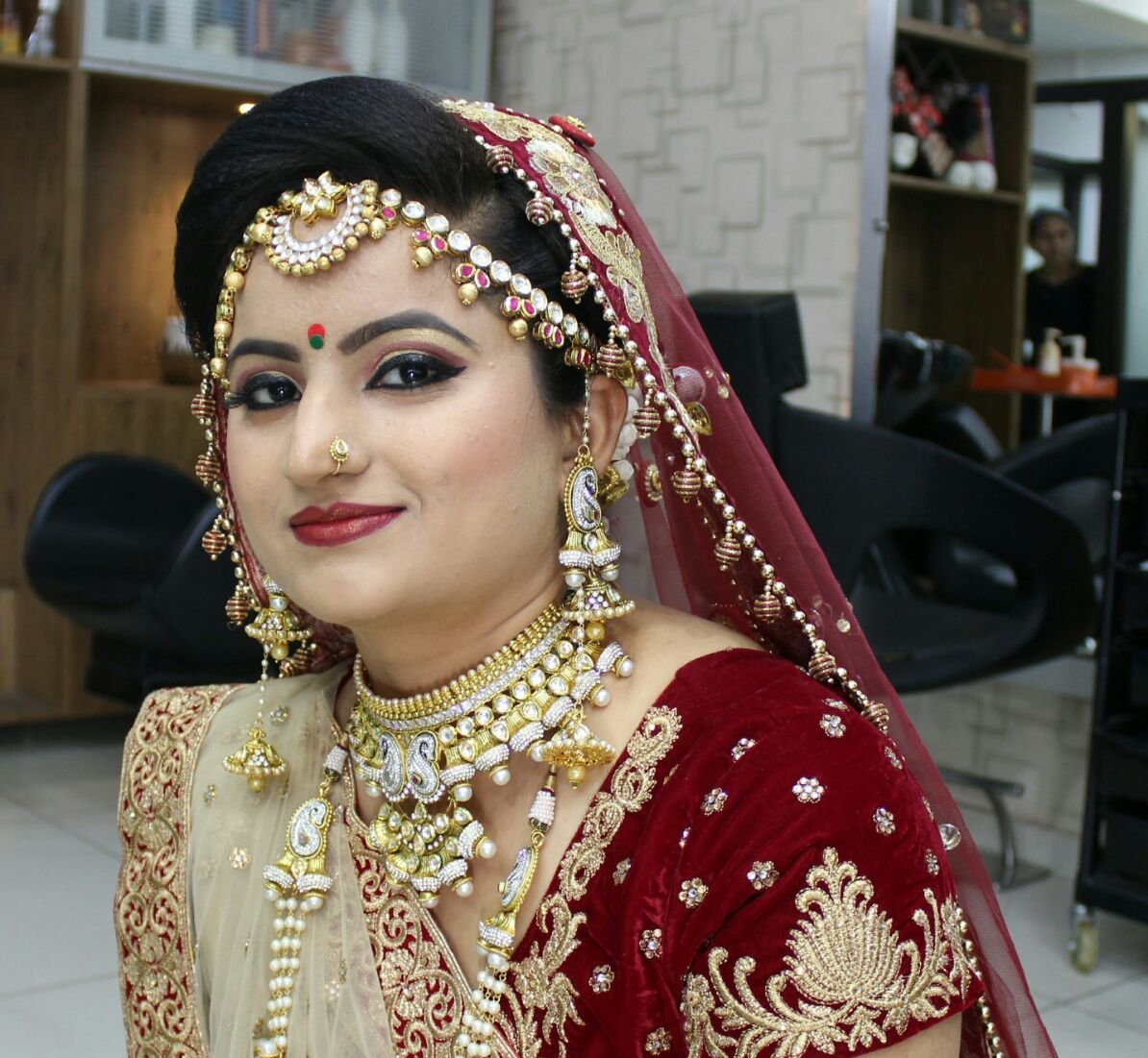 Shubham Beauty Salon