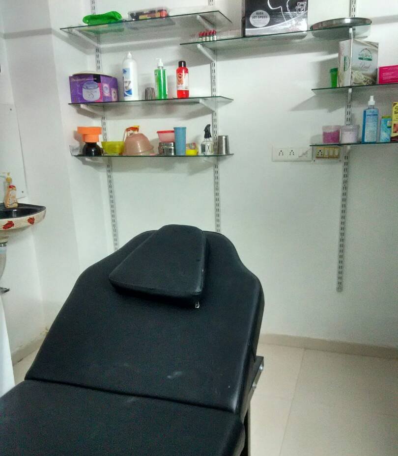 Makeover Hair & Beauty Hub