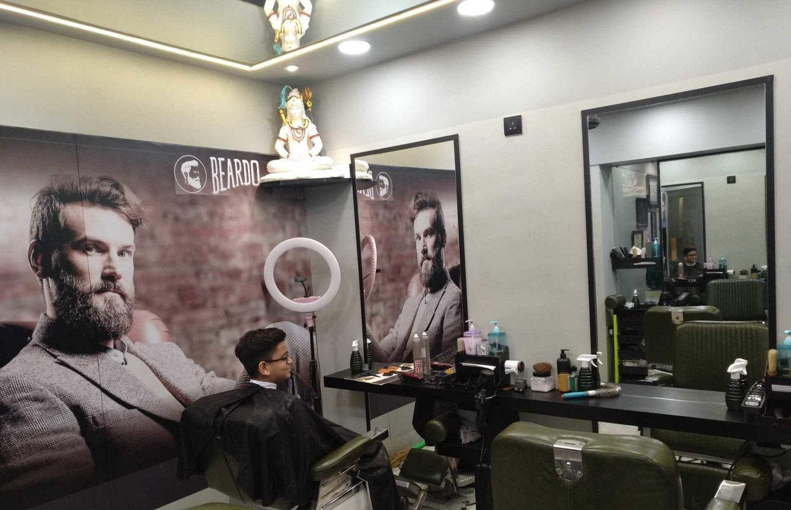 Milin's Salon