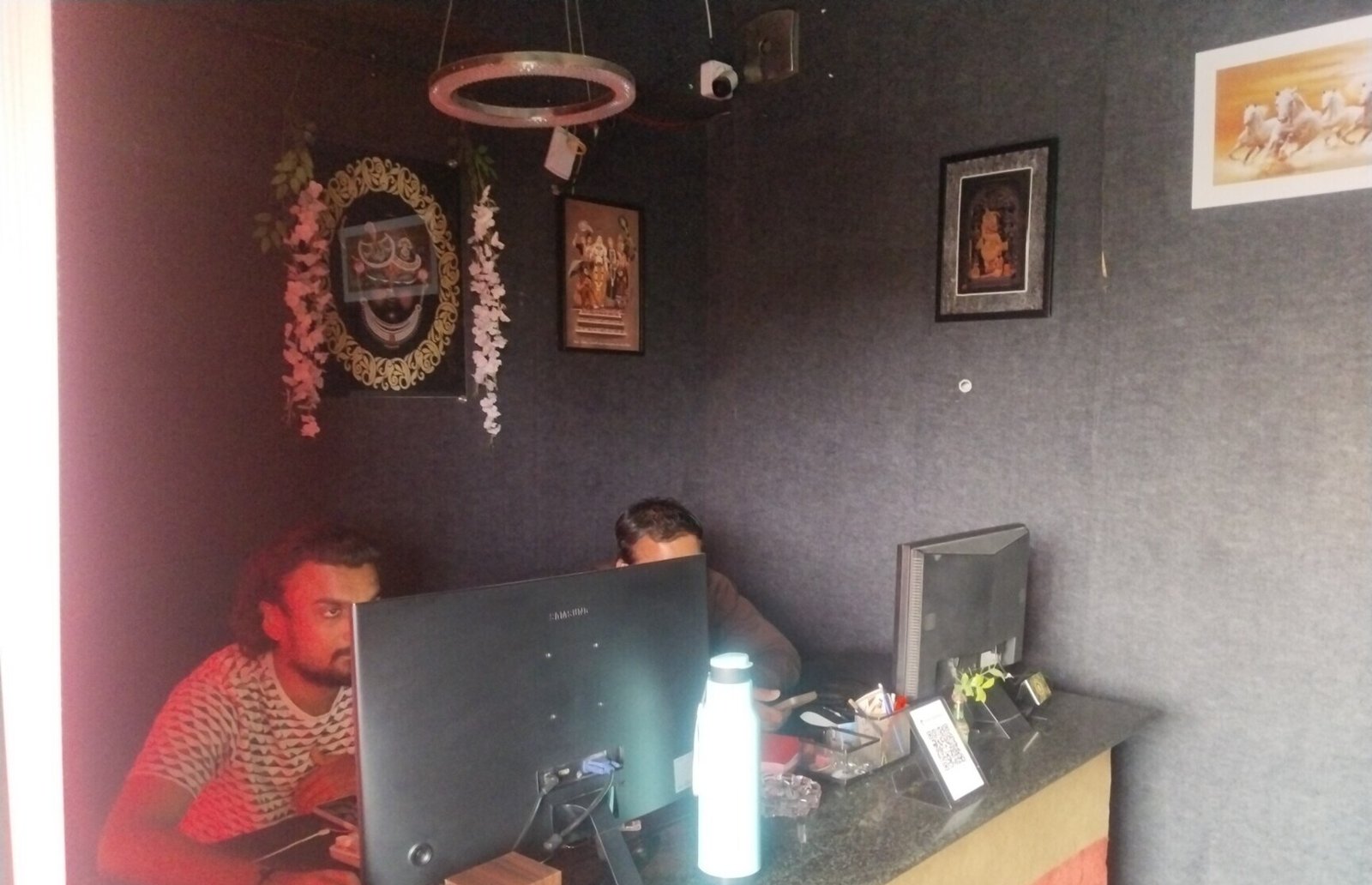 Shri decorations