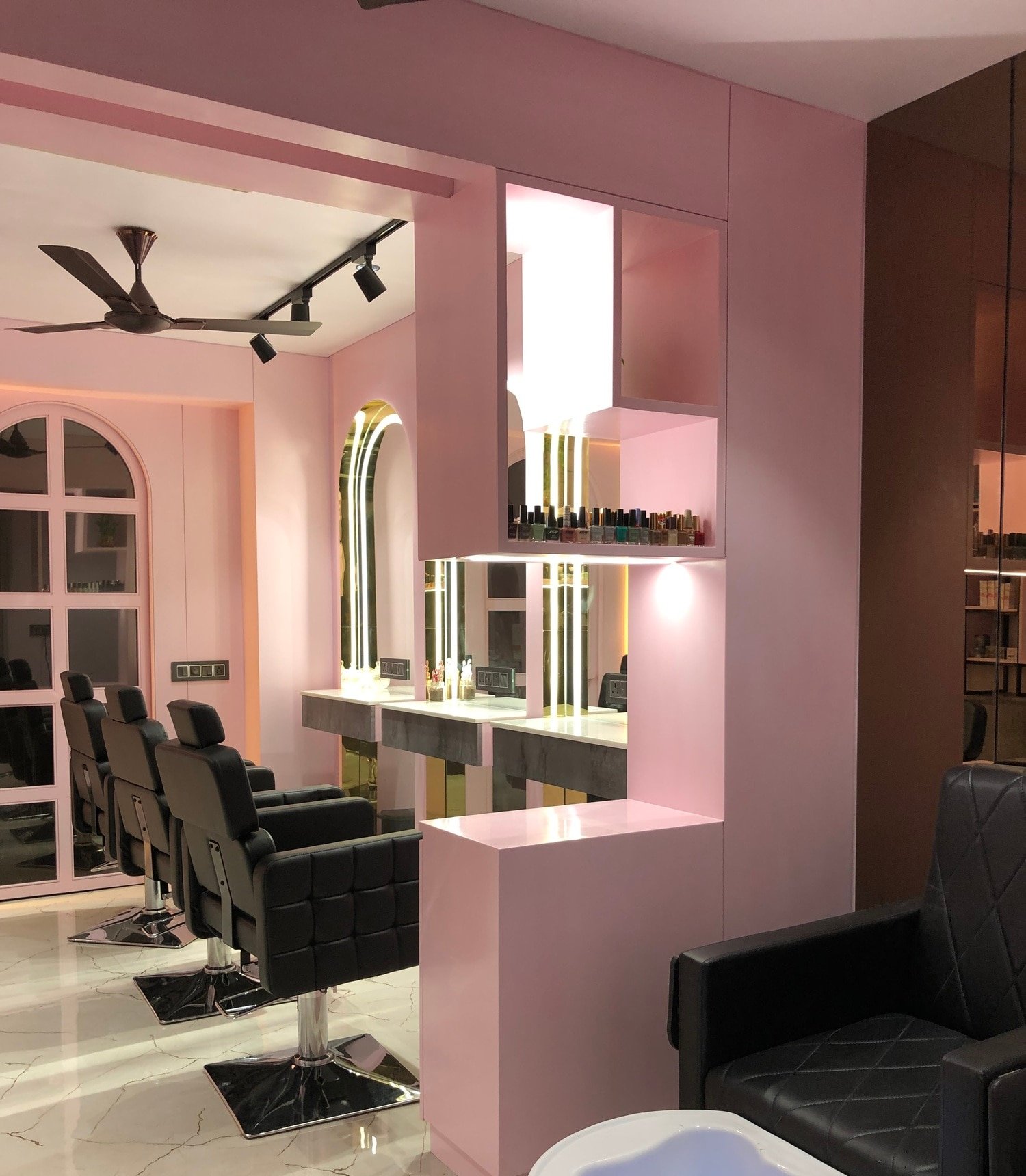 Zaini Beauty Parlour Sahyog Mahila Utkarsh Trust