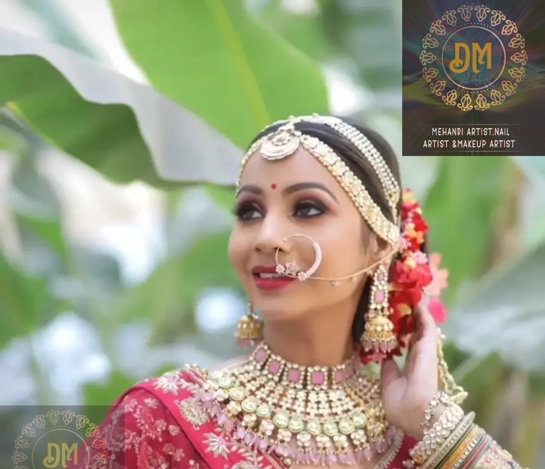 Dipti Makeup Studio Brush (Bridal Makeup Artist)