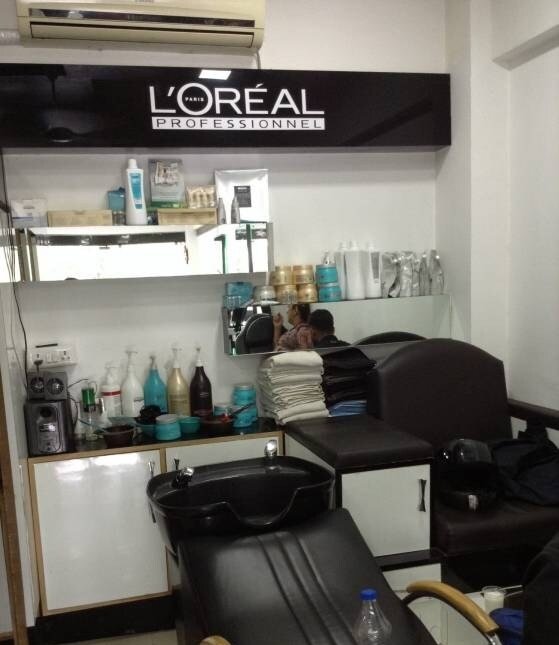 Sparkle Salon And Academy