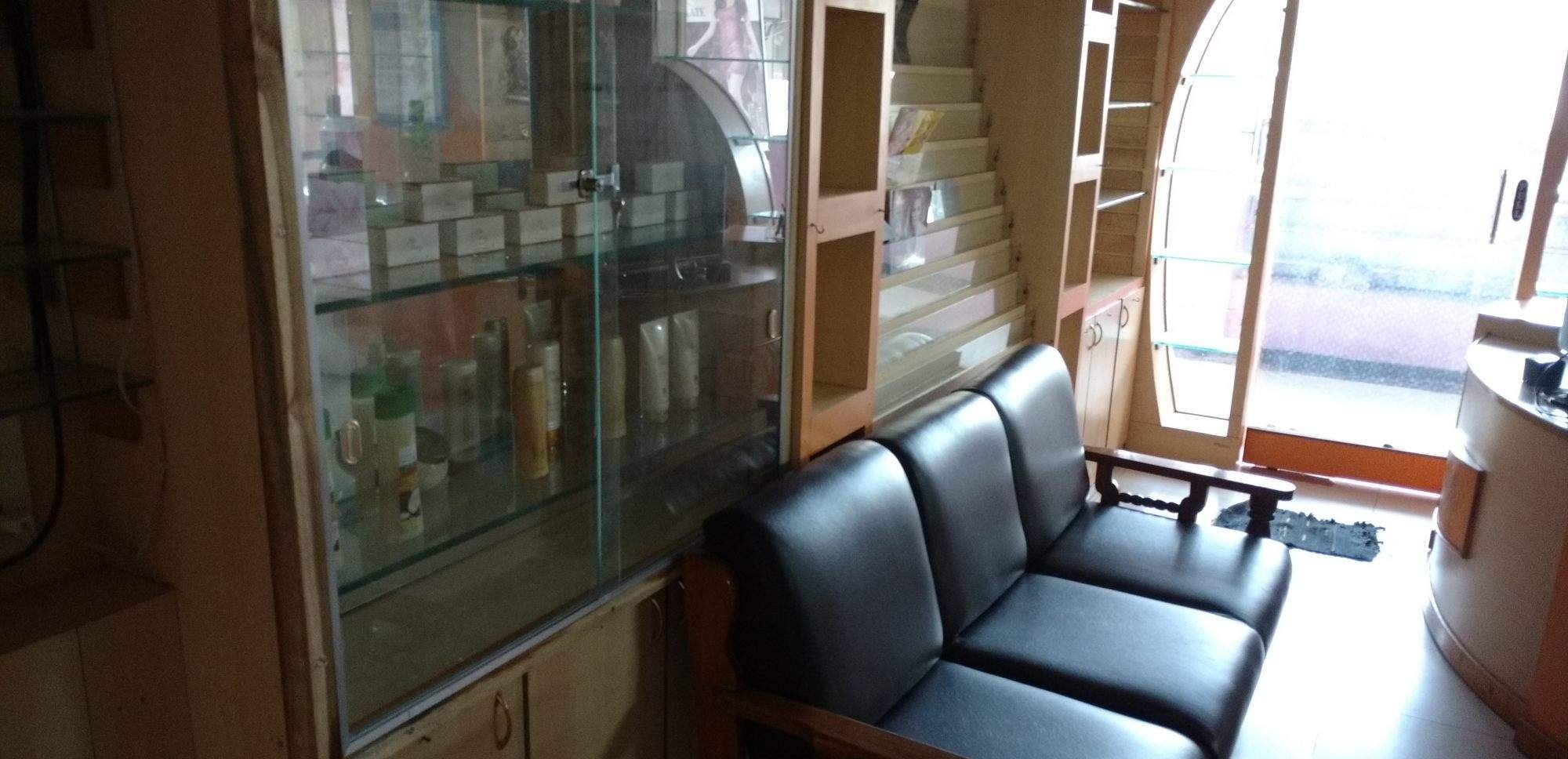 Jeeyu's Beauty Studio