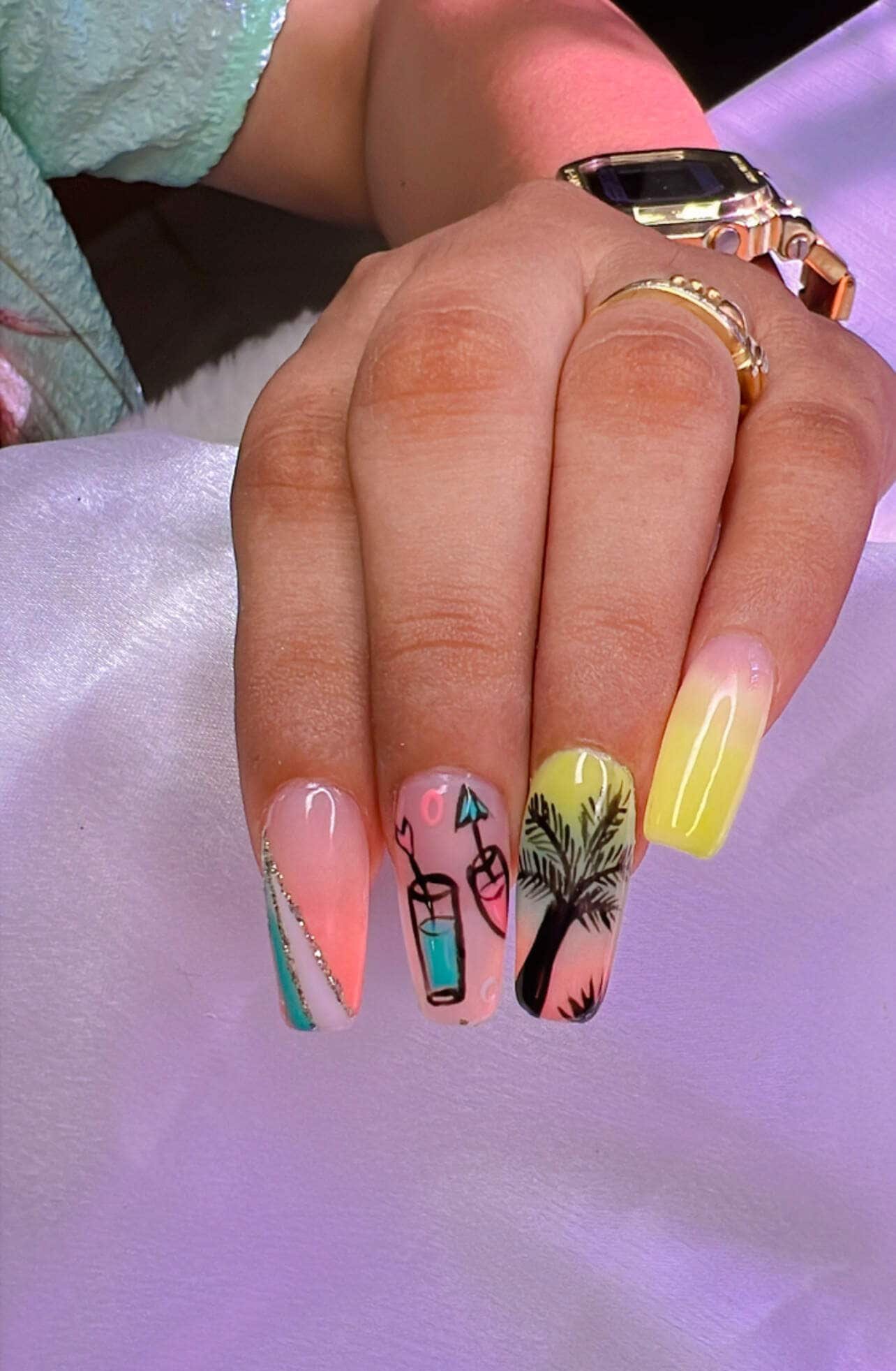 Happy Nail & Eyelash Studio Academy