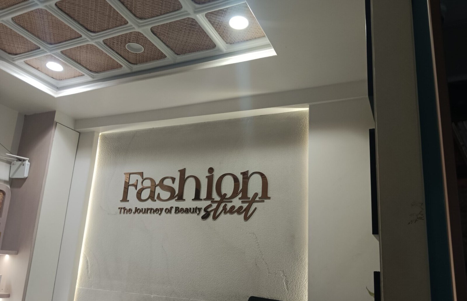 Fashion Street Beauty Saloon & Academy