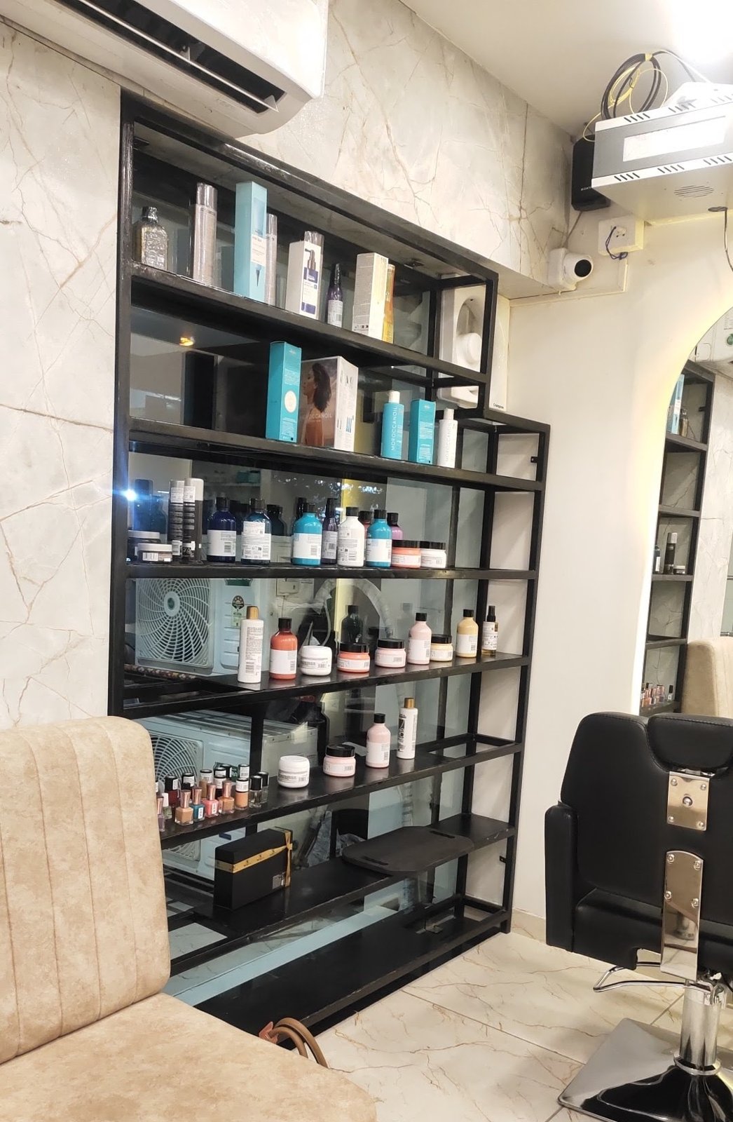 Creato The Family Salon