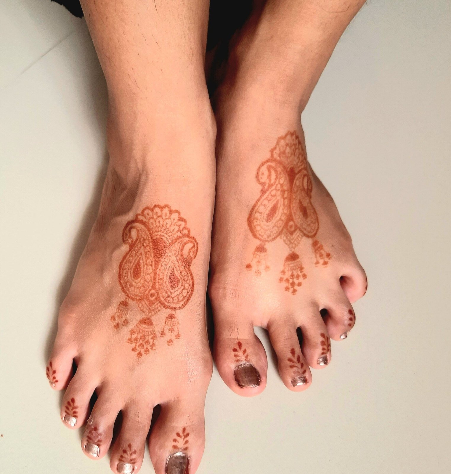 Aayushi's Mehndi Marvels