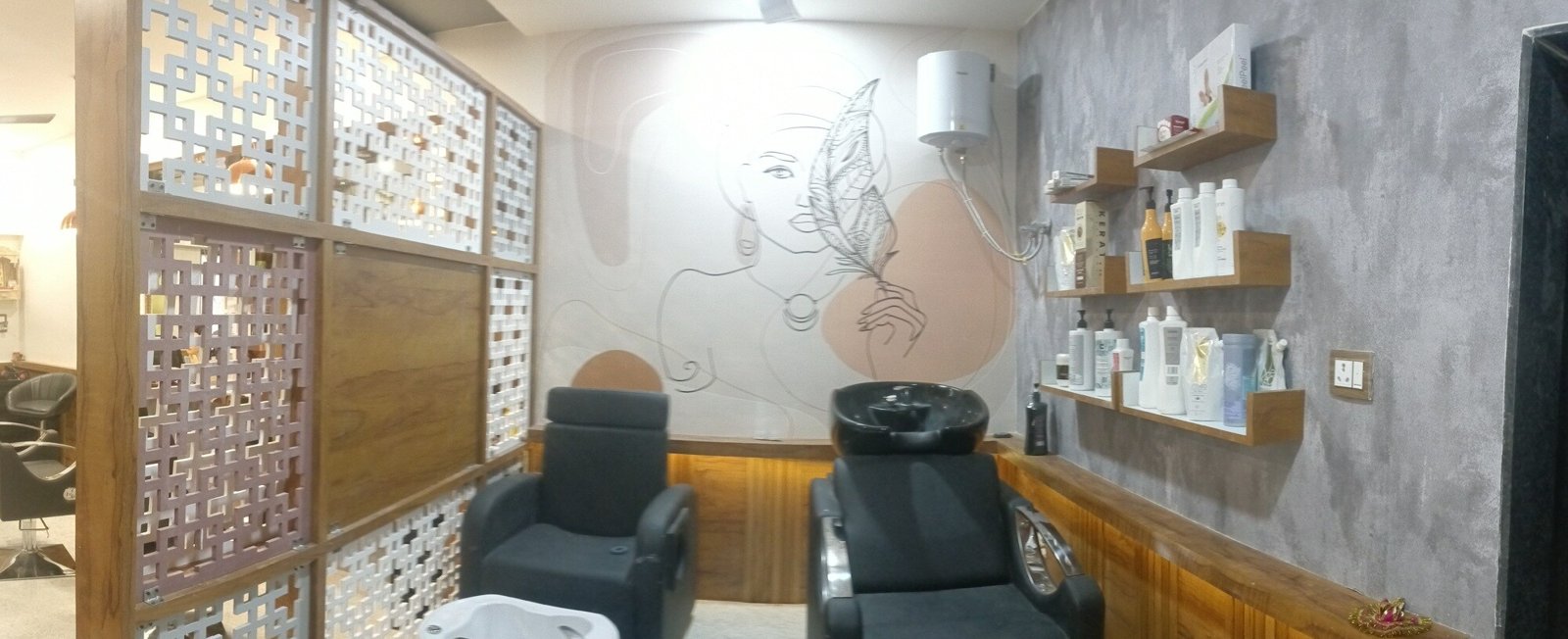 Navya Beauty Parlour