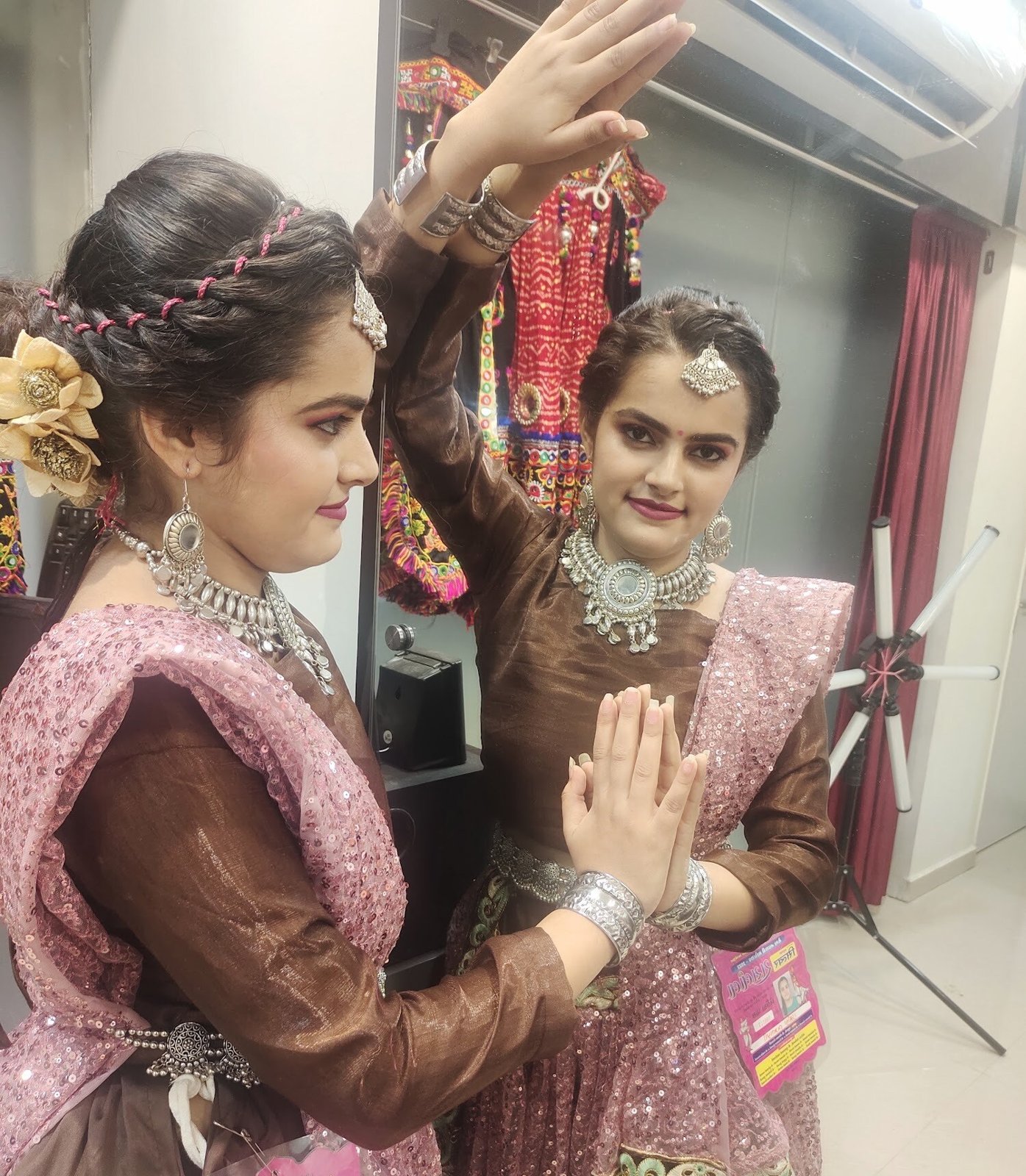 Shine Make Up Studio
