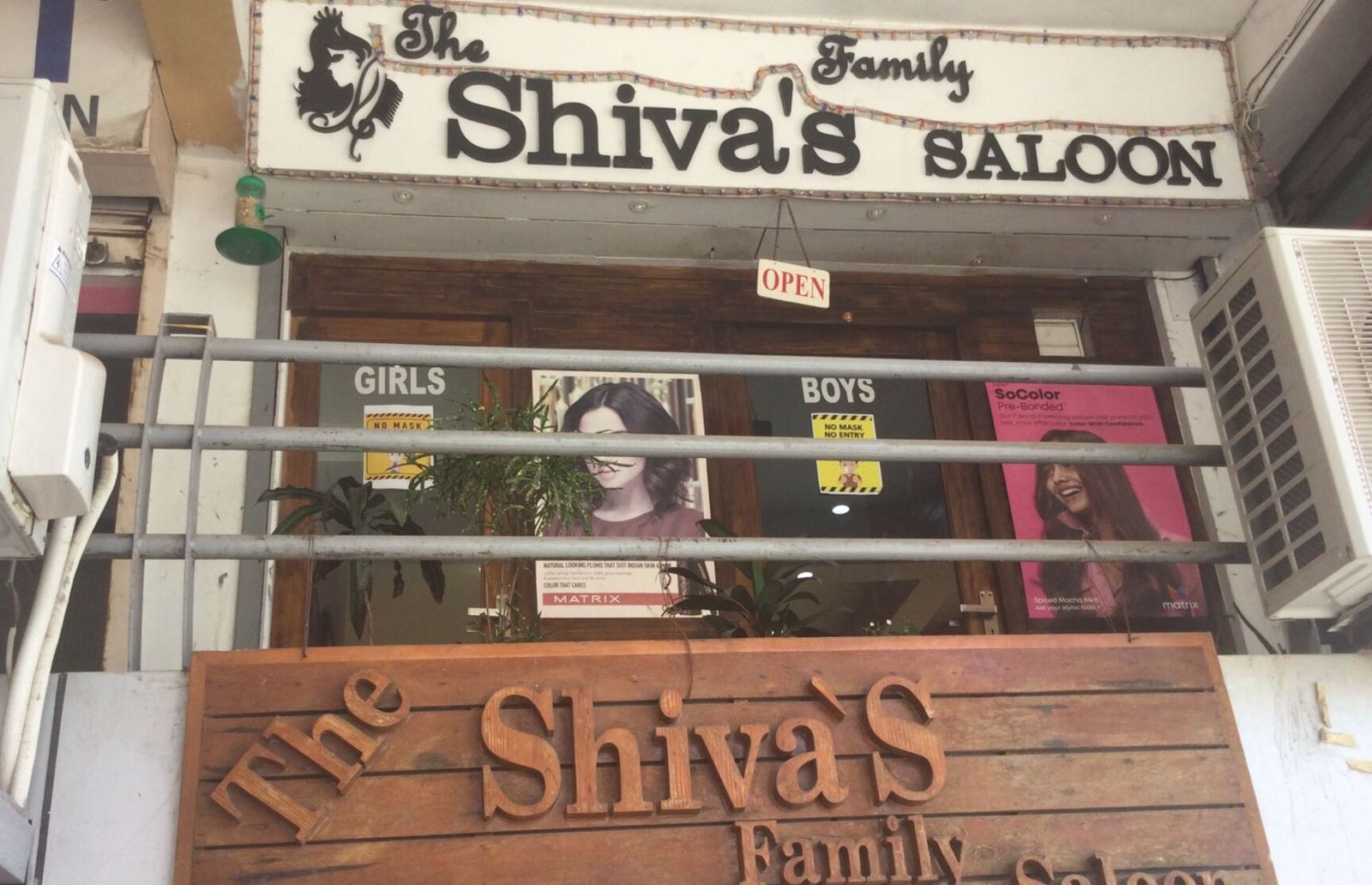 The Shivas Family Salon
