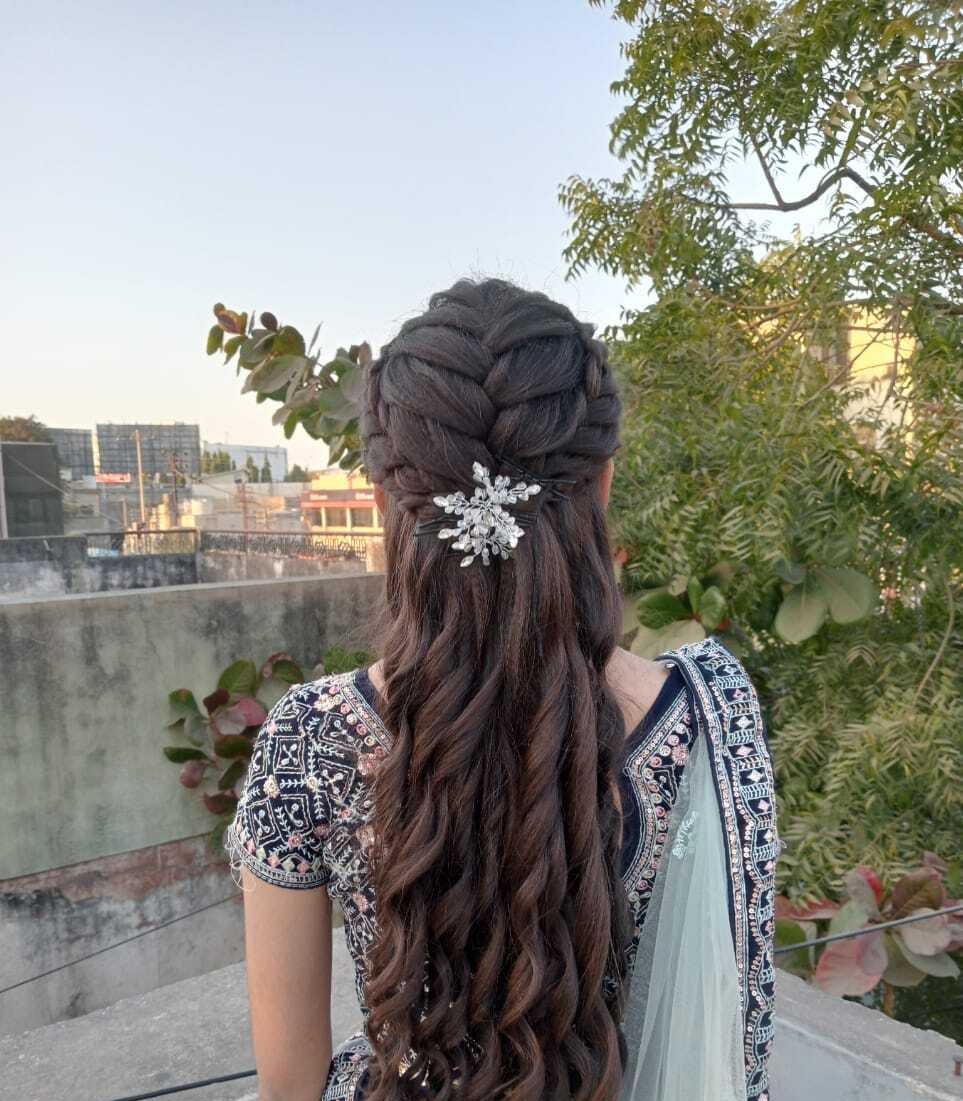 Heena's Adorn Parlour