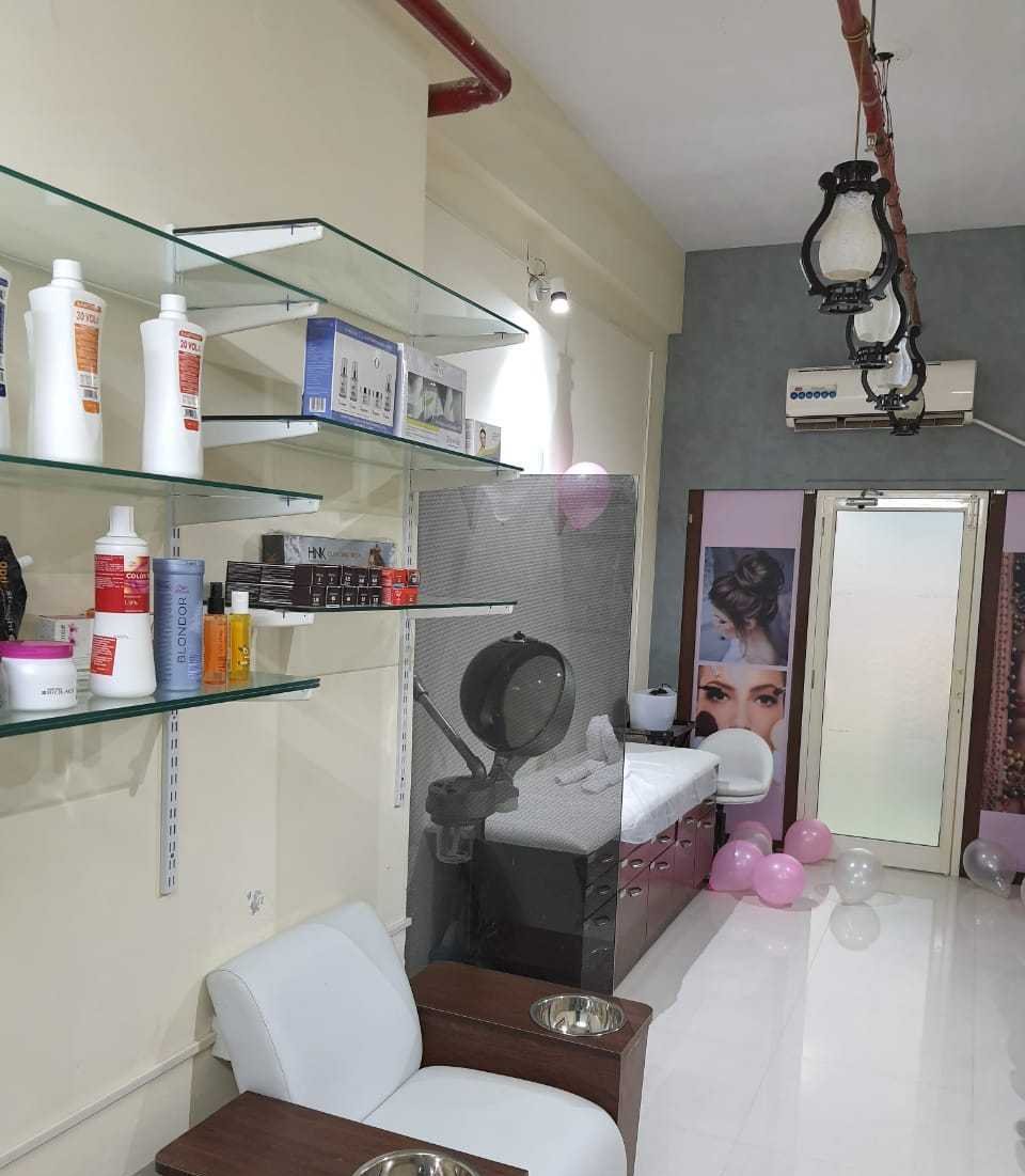 Riddhi's Inner Shine Salon ( Only Female)