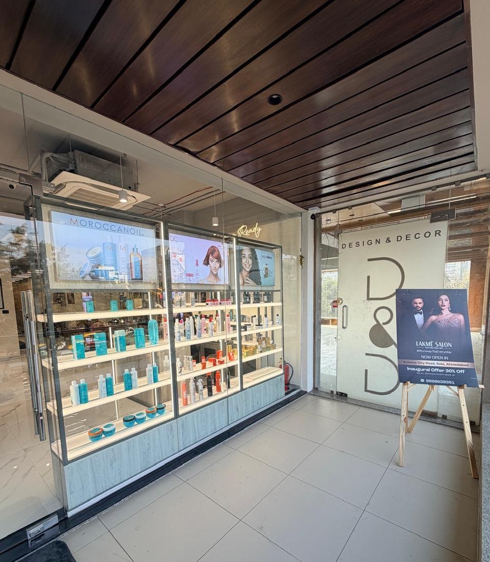 Lakme Salon