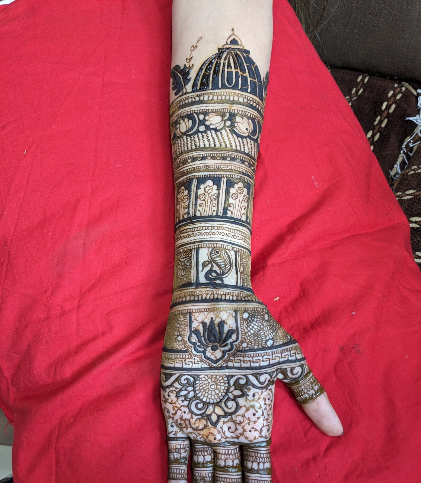 Meera Mehndi Artist