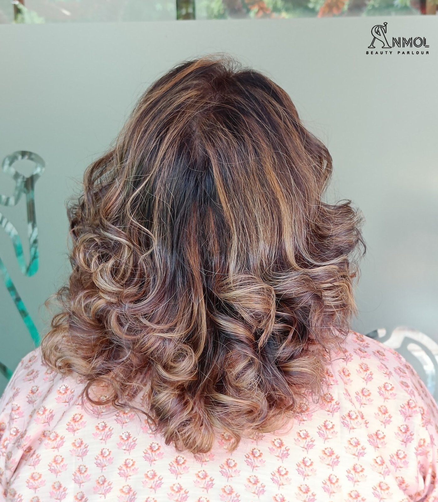 Anmol Beauty Parlour