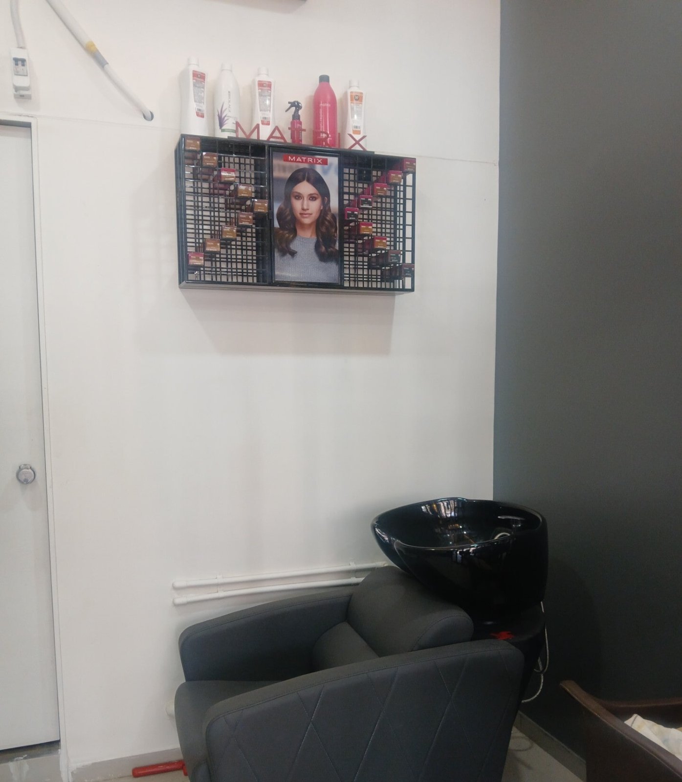 N D Hair Studio - The Family Salon