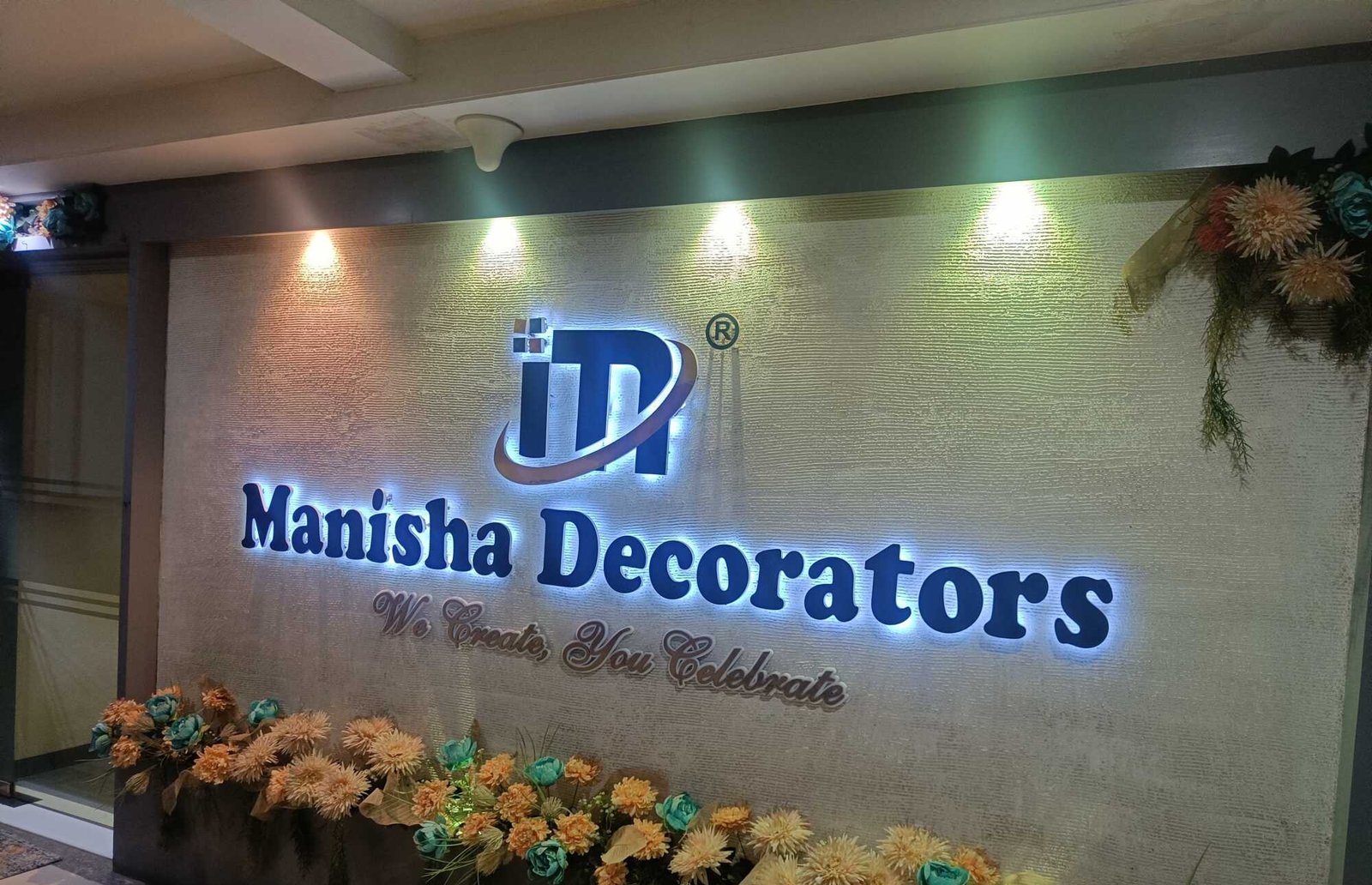 Manisha Decorators & Mandap Contractors