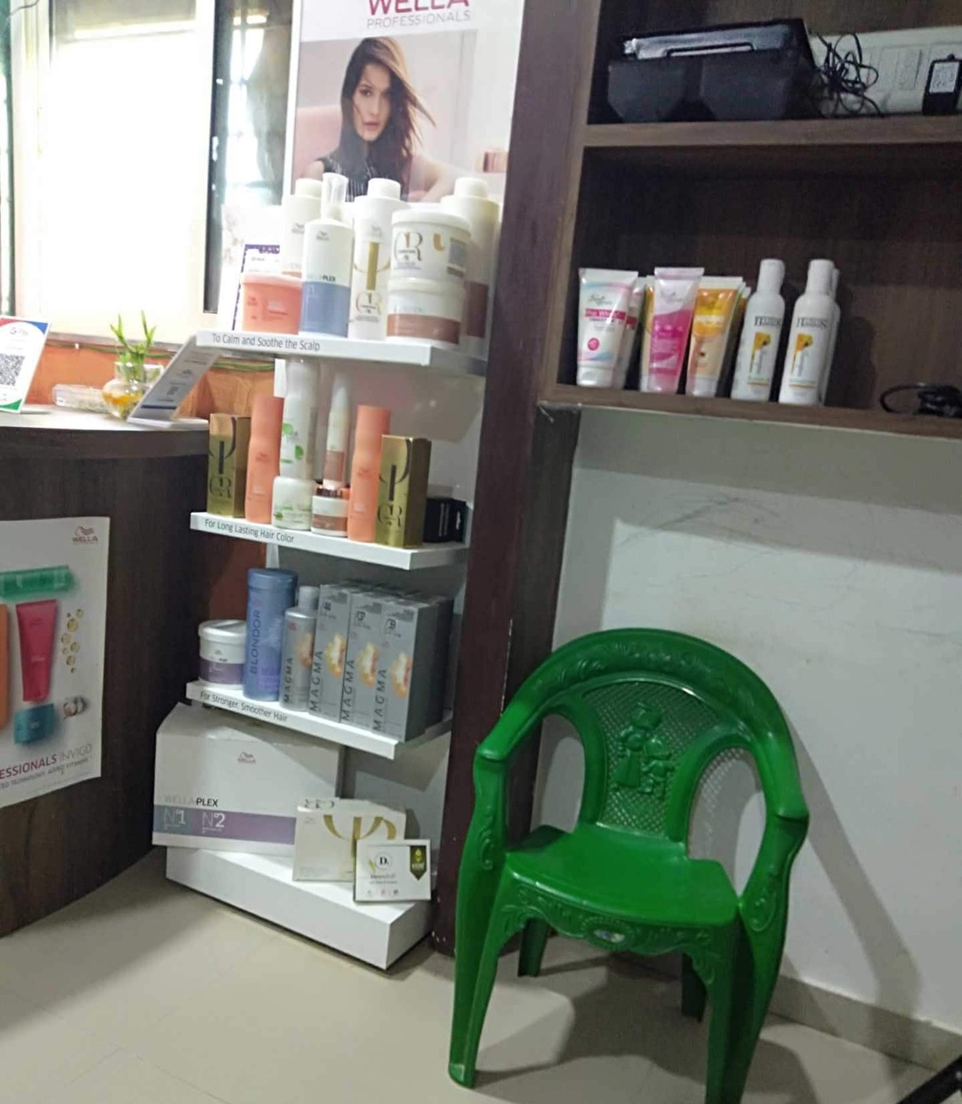 Astrand Family Salon