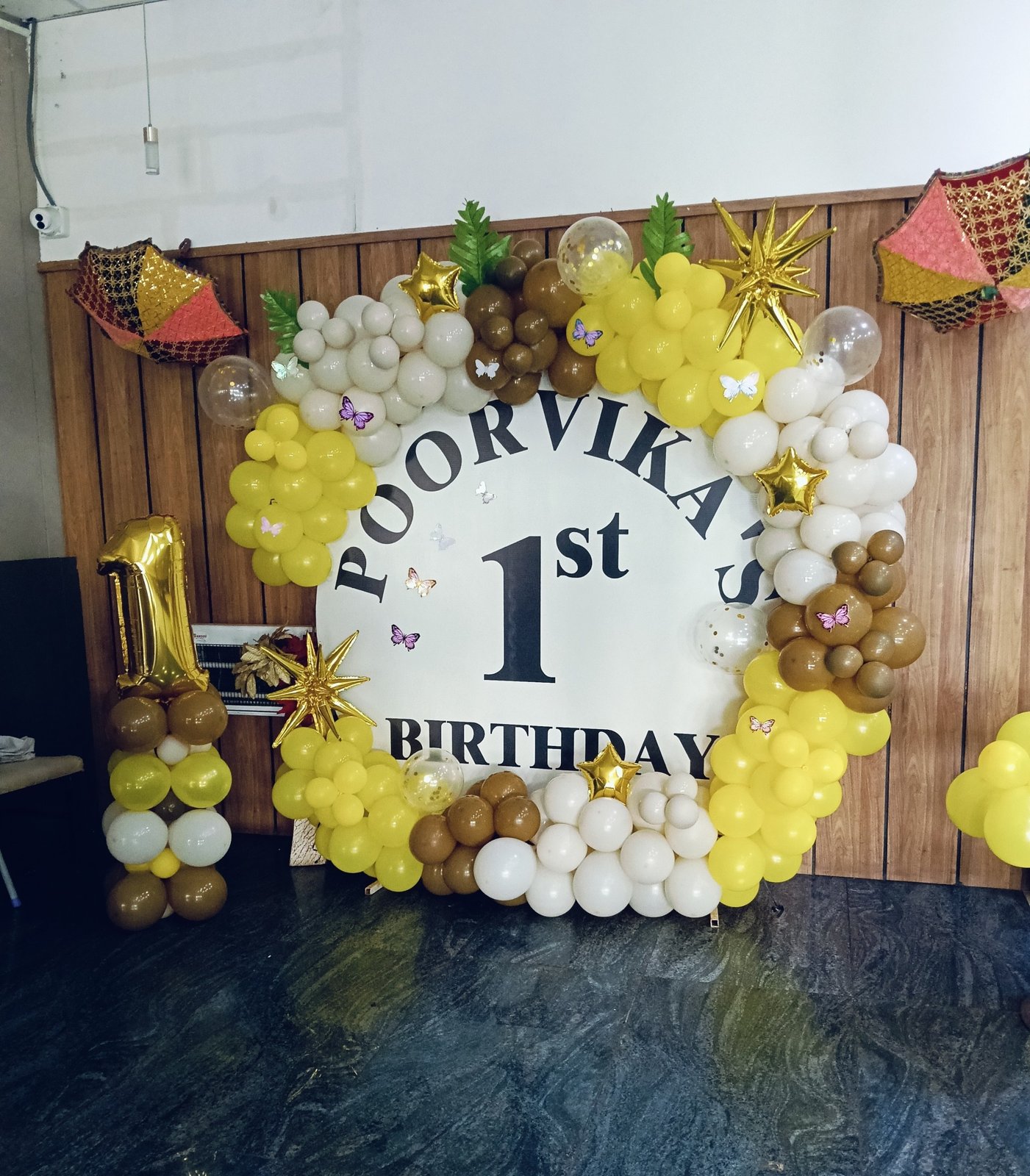MG balloons decoration