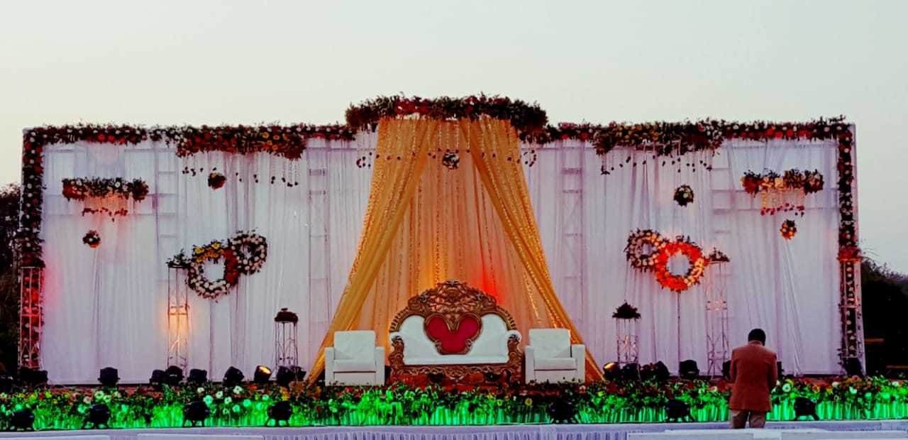 Radhe Farm And Party Plot