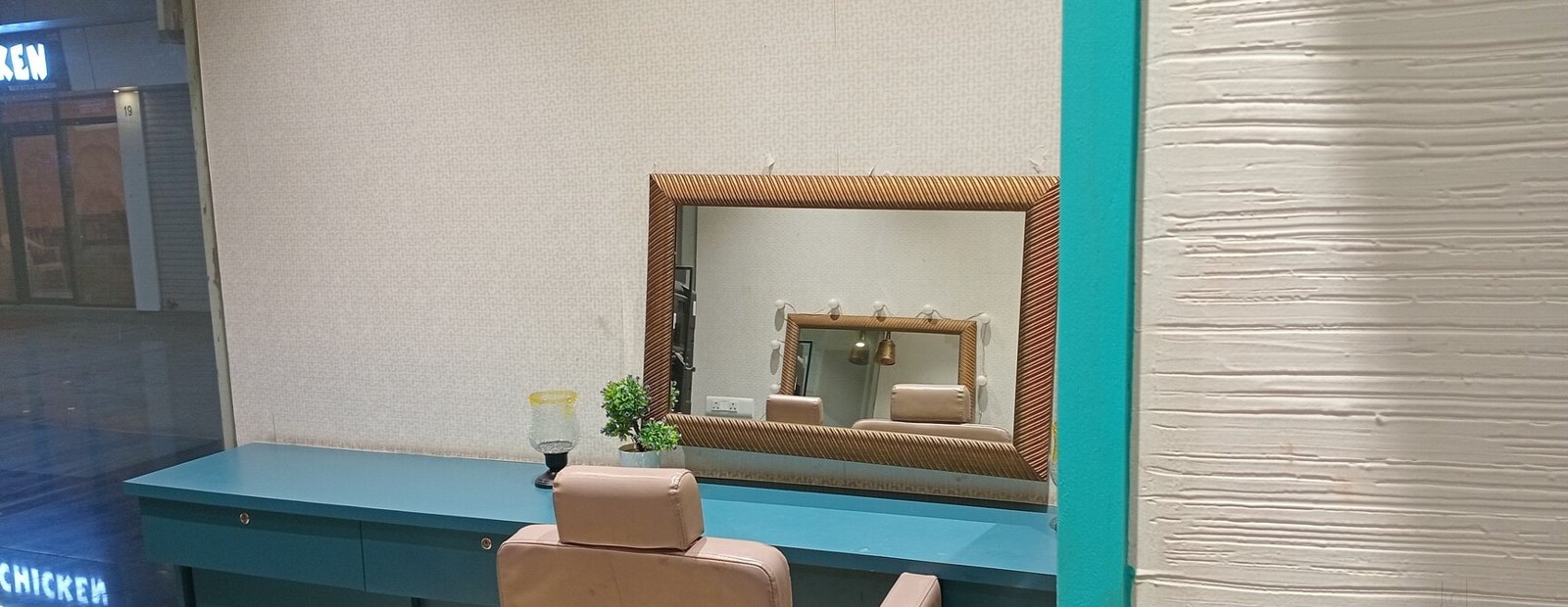 Bloom Salon